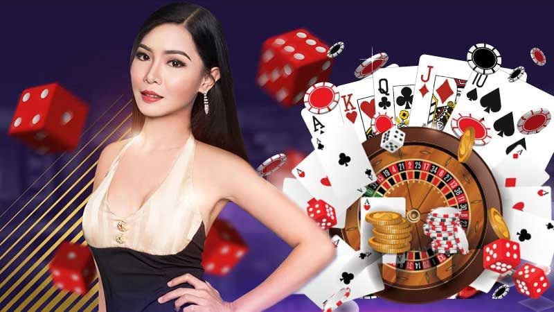 Split-screen view of live baccarat table and active chat conversation at teh4d slot